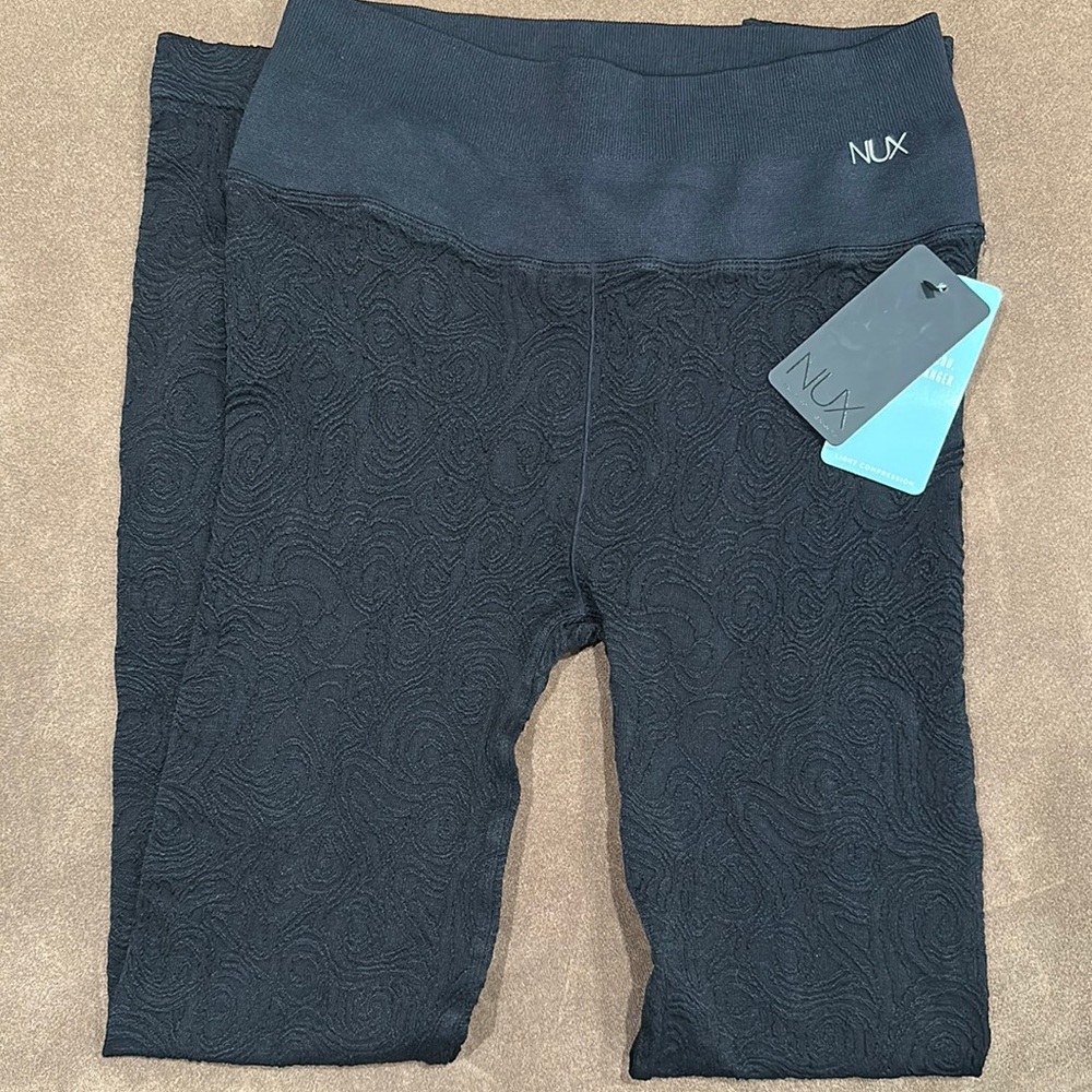 Nux Active CycleBar Leggings sz M